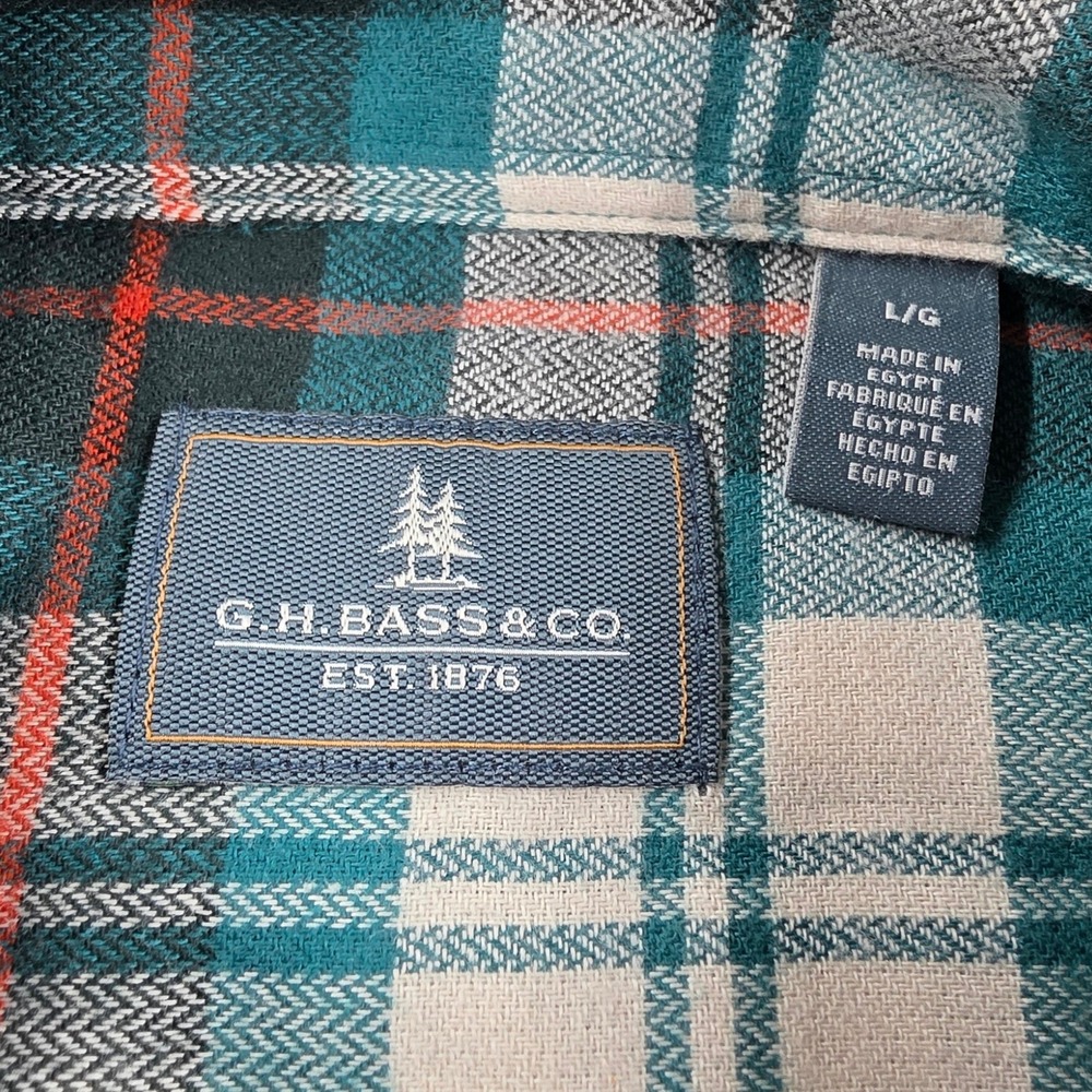 GH Bass Men L Teal Plaid Thermal Flannel Button Down Shirt Easy Care New - Picture 7 of 10